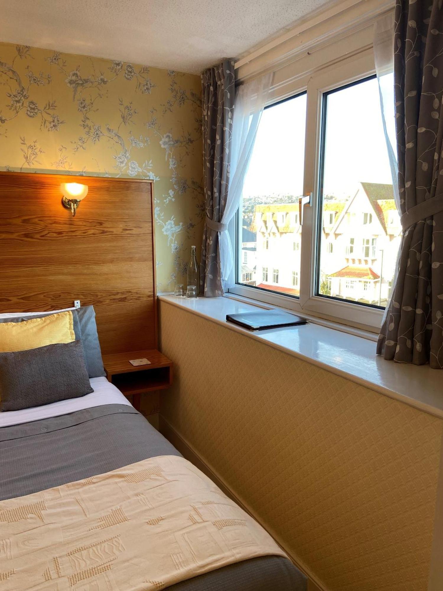 Hotel The Briars - Adults Only Paignton Pokoj fotografie